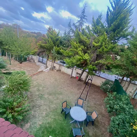منزل للإقامة Havalimanina Cok Yakin Bahceli Villada 4